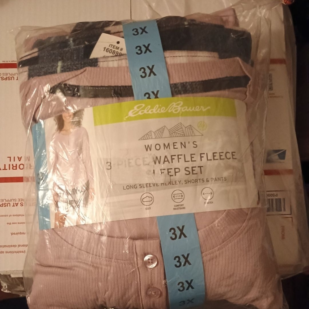 Eddie Bauer Women's Waffle Fleece Sleep Set in Pink and Gray